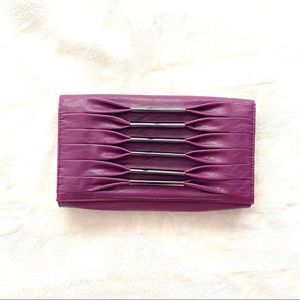Romeo & Juliet Couture clutch